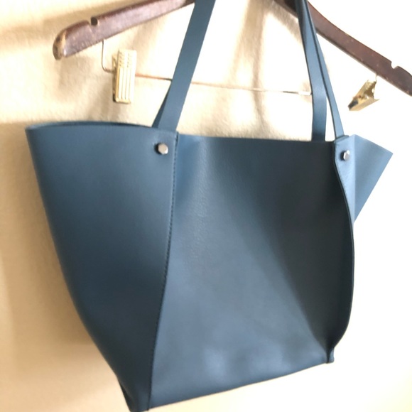Neiman Marcus || Blue Shoulder Tote Bag Purse - Picture 2 of 7